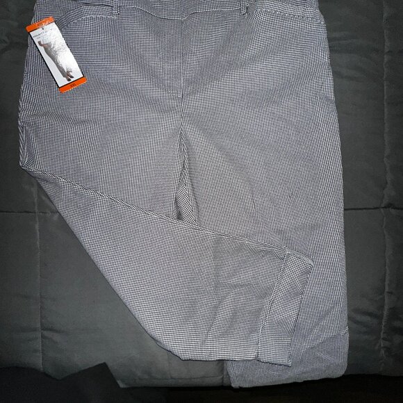 ••NWT•• Hillary Radley Pull On Pants - Picture 11 of 13
